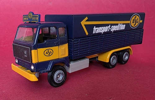 Tekno denmark 425 volvo f89 - 425,